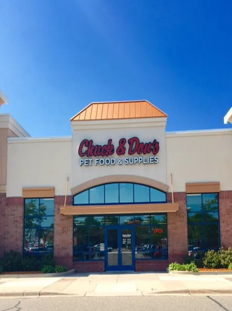 Chuck & Don's Pet Food & Supplies Picture 5