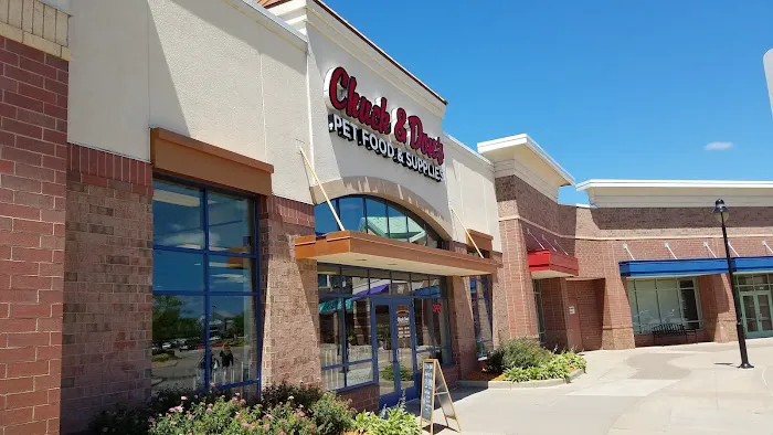 Chuck & Don's Pet Food & Supplies Picture 6