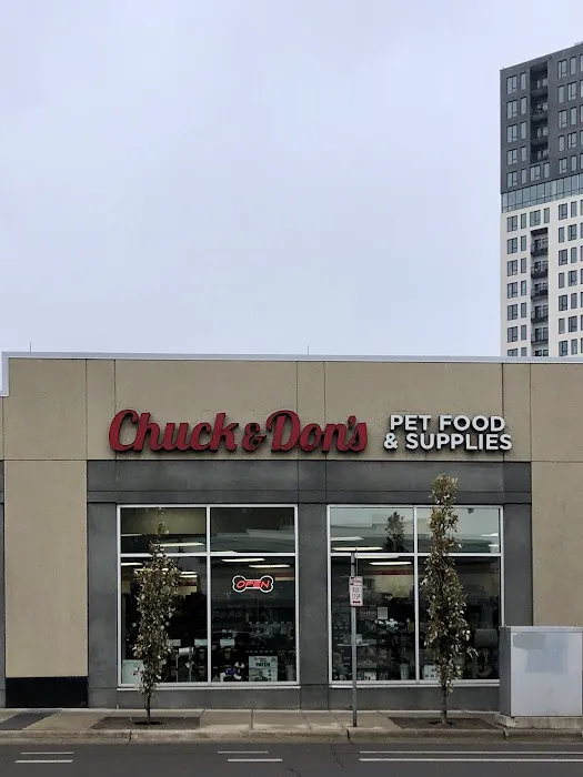 Chuck & Don's Pet Food & Supplies Picture 2
