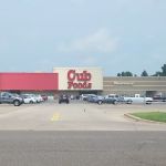Chuck & Don's Pet Food & Supplies