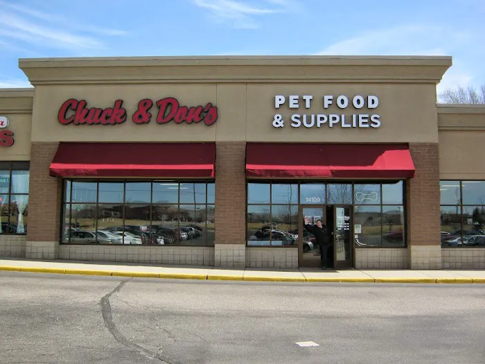 Chuck & Don's Pet Food & Supplies Picture 5