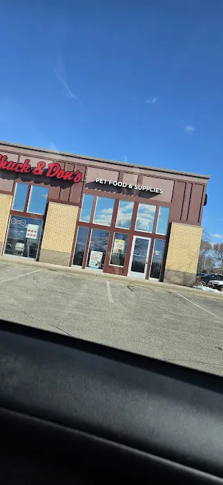 Chuck & Don's Pet Food & Supplies Picture 7