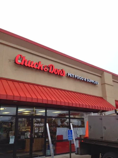 Chuck & Don's Pet Food & Supplies Picture 6