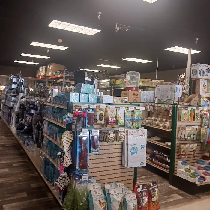 Happy Tails Pet Store Picture 1