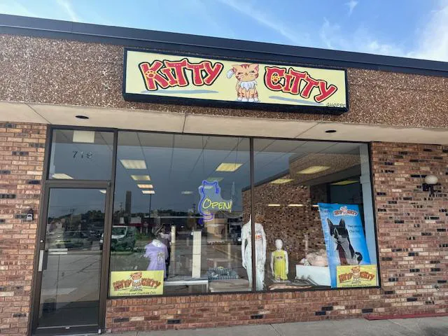 Kitty Citty Shoppe Picture 8