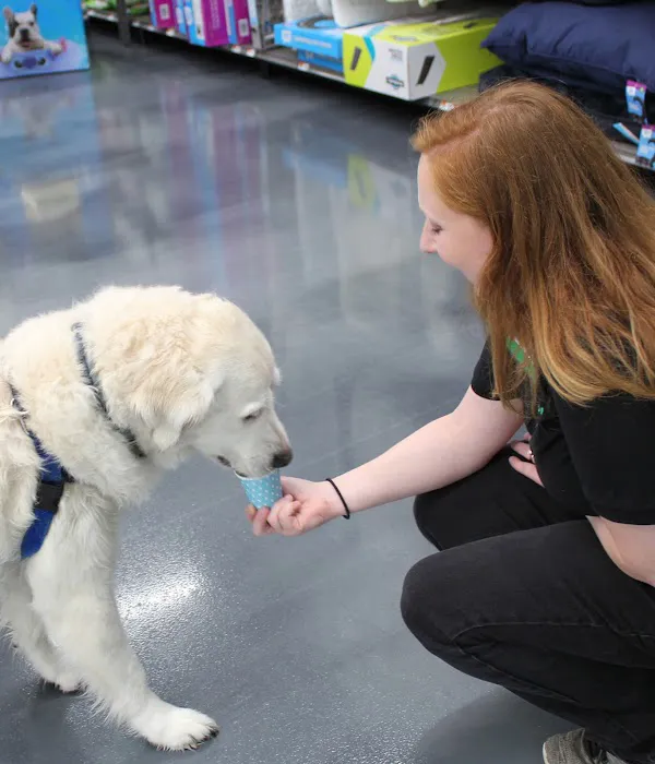 Pet Supplies Plus North Naperville Picture 10