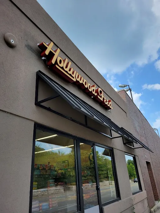 Hollywood Feed Picture 6