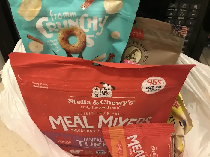 Bark N Scratch Outpost Picture 7