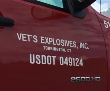 Vet's Explosives Inc