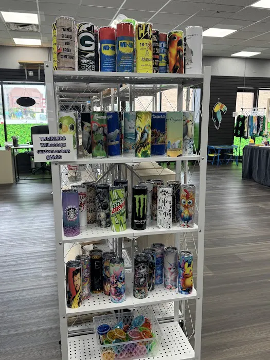 Everything Polly Wants Picture 4