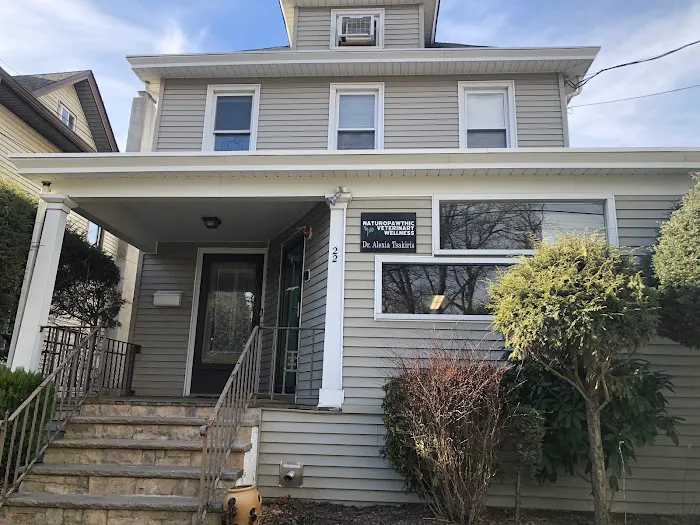 Naturopawthic Veterinary Wellness Center Picture 9