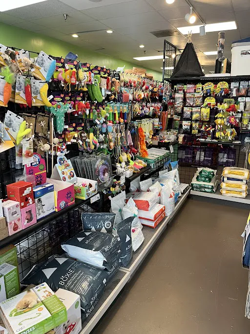 Unleashed, The Dog & Cat Store Crescent Commons Picture 9