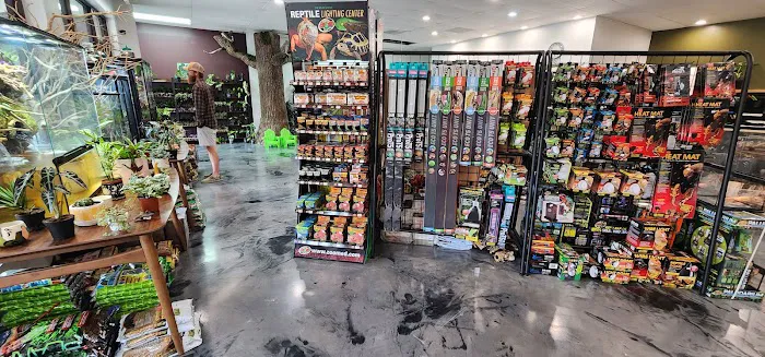 Cold Blooded & Bizarre Picture 8