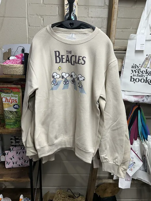 Lilly Ann’s Pet Boutique Picture 4