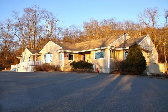 Sakonnet Veterinary Hospital Picture 2