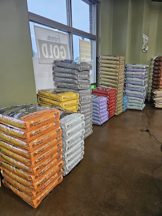 Naturally Unleashed Pet Nutrition Center Picture 3