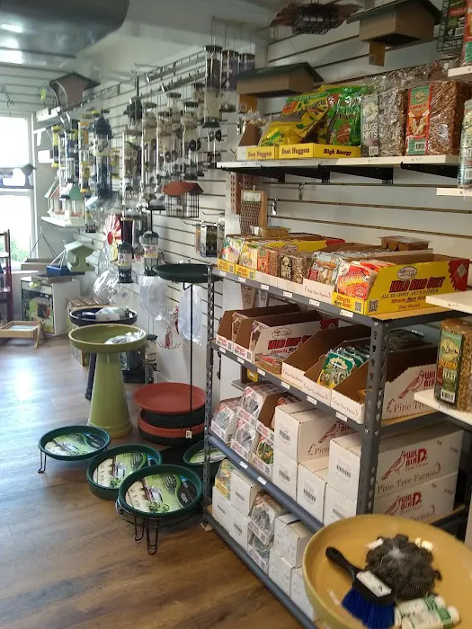 Wright's Backyard Birding Center Picture 4