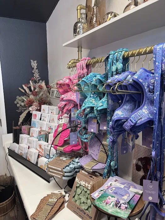 WestieWeens Pet Boutique Picture 2