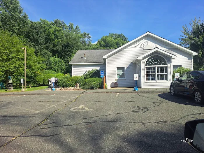 Sunderland Animal Hospital Inc Picture 2