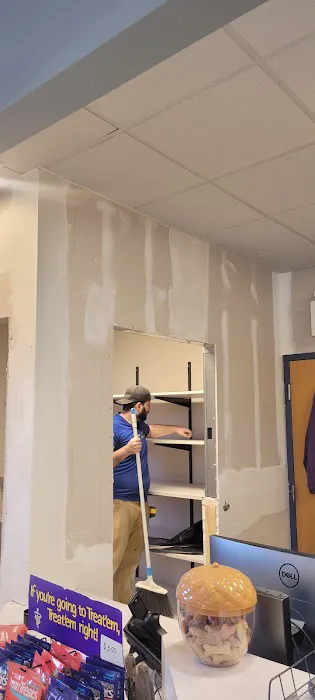 Acorn Animal Hospital Picture 4