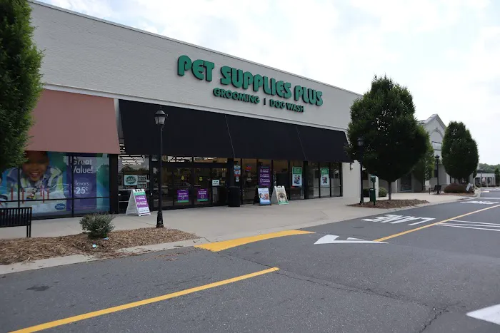 Pet Supplies Plus Charlotte - Pineville Mathews Picture 4
