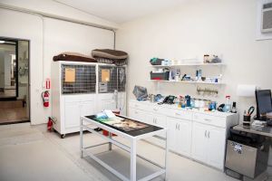 Auto Service Center
