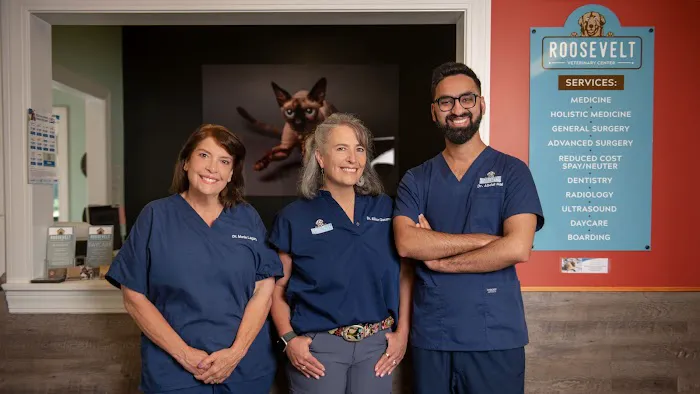 Roosevelt Veterinary Center Picture 9