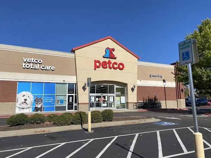 Petco Picture 4