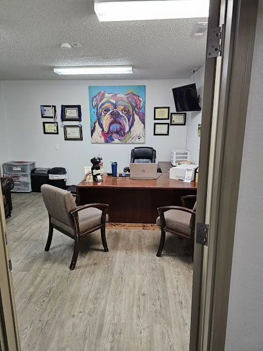 All Pro Dogs Picture 3