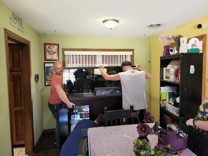 Worlds Under Water Picture 9