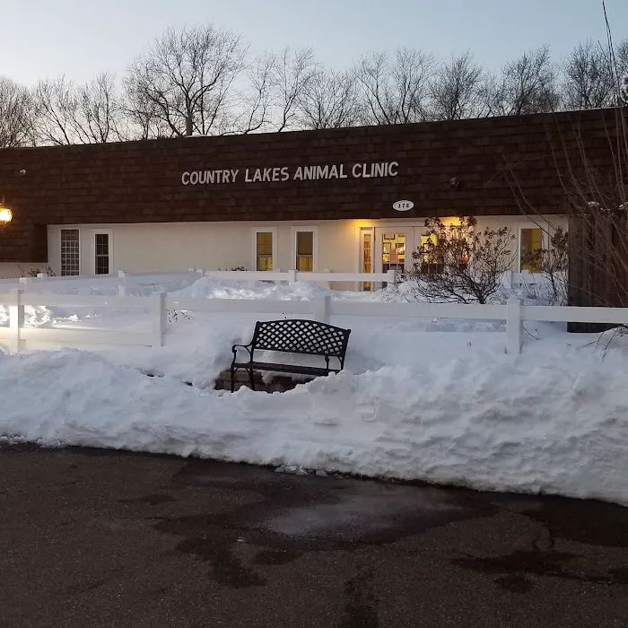 Country Lakes Animal Clinic Picture 10
