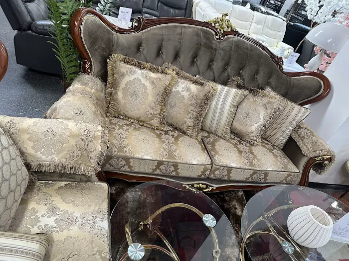 Racho Aweng LLC Picture 9