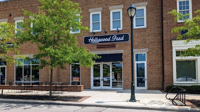 Hollywood Feed Picture 1