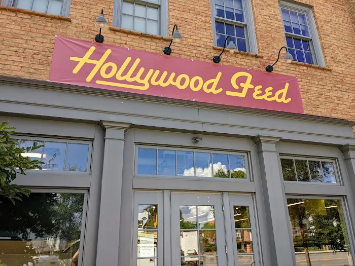 Hollywood Feed Picture 3