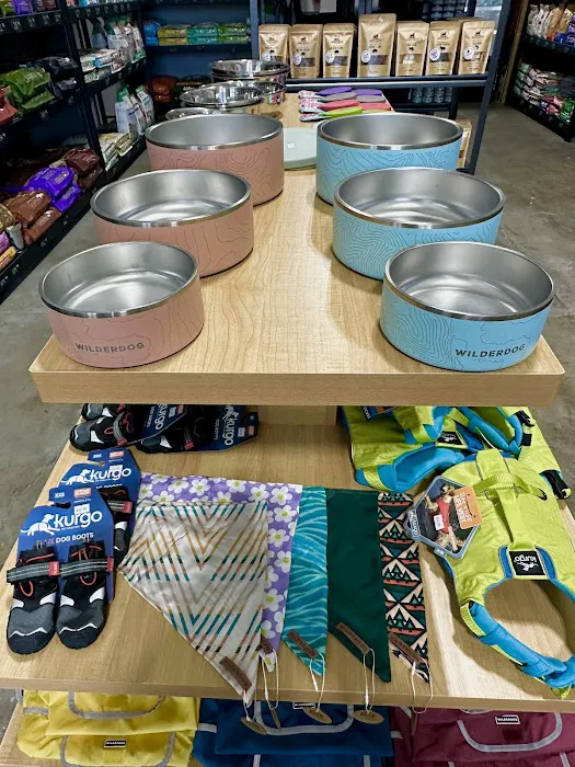 Silver Paws Cat and Dog Picture 3