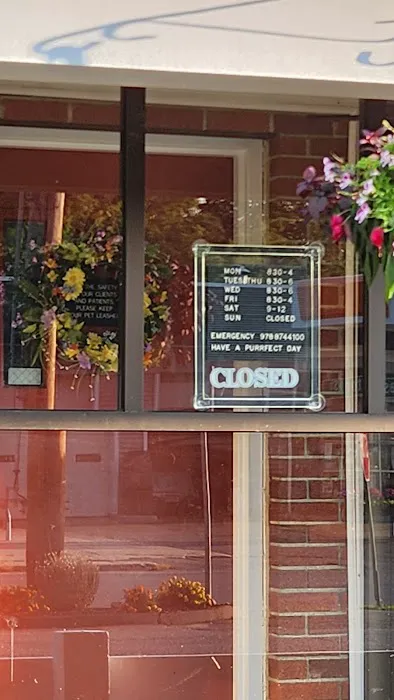 Clinton Veterinary Hospital Picture 7