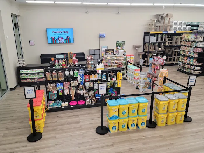 Pet Supermarket Picture 8