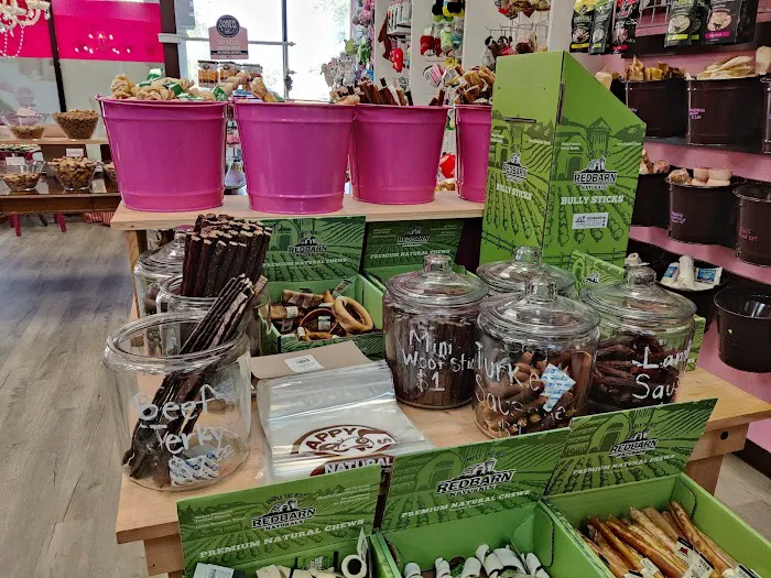 Woof Gang Bakery & Grooming Waterford Lakes Picture 6