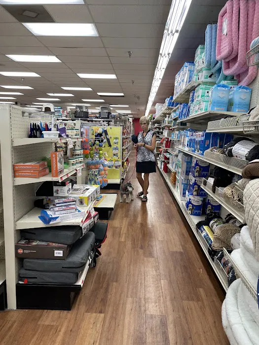 Pet Supermarket Picture 2