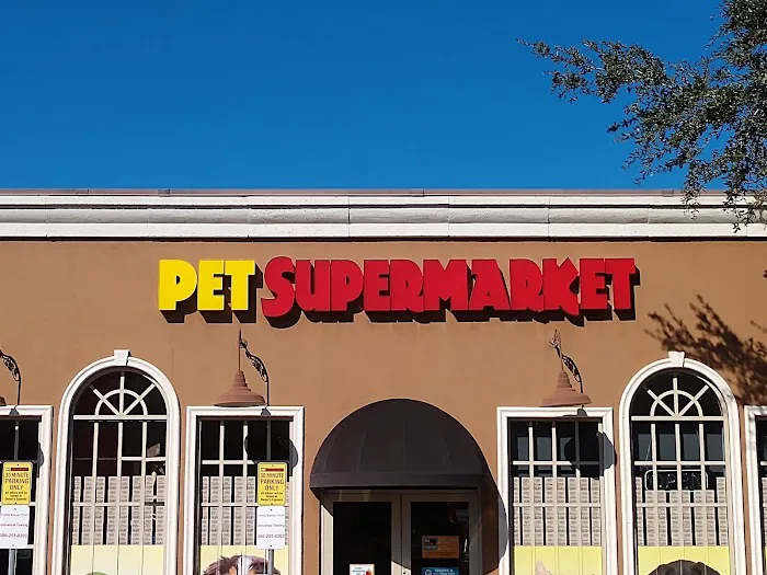 Pet Supermarket Picture 9