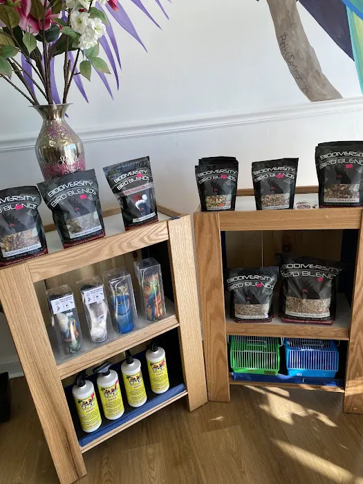 Bird Boutique Picture 1