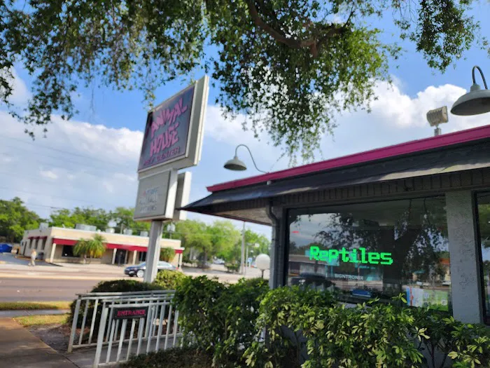 Animal House Pet Center Picture 1