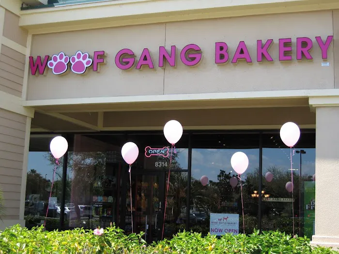 Woof Gang Bakery & Grooming Lakewood Ranch Picture 1