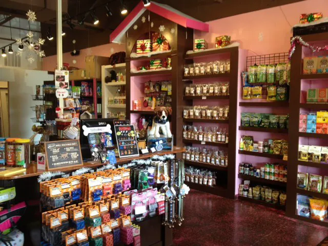 Woof Gang Bakery & Grooming Lakewood Ranch Picture 7