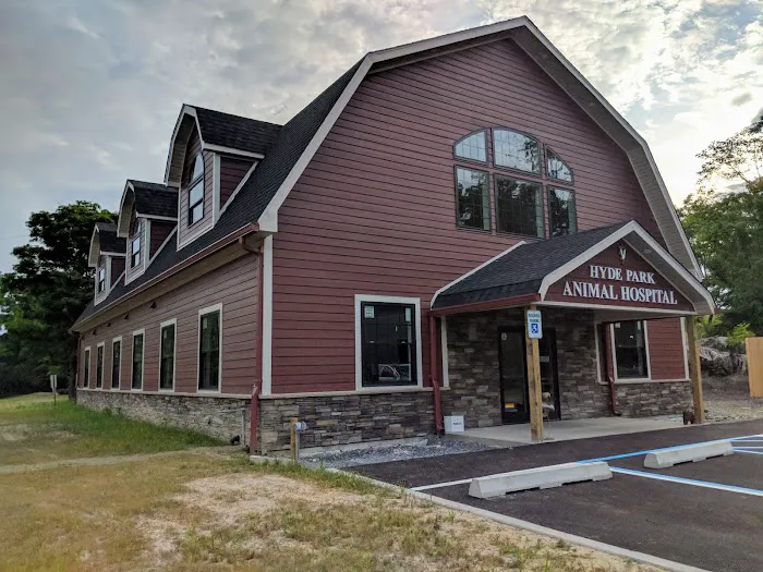 Hyde Park Animal Hospital Picture 9