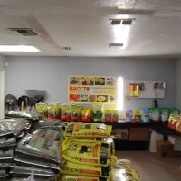 M&M Pet Feed Store and landscape supplies ico