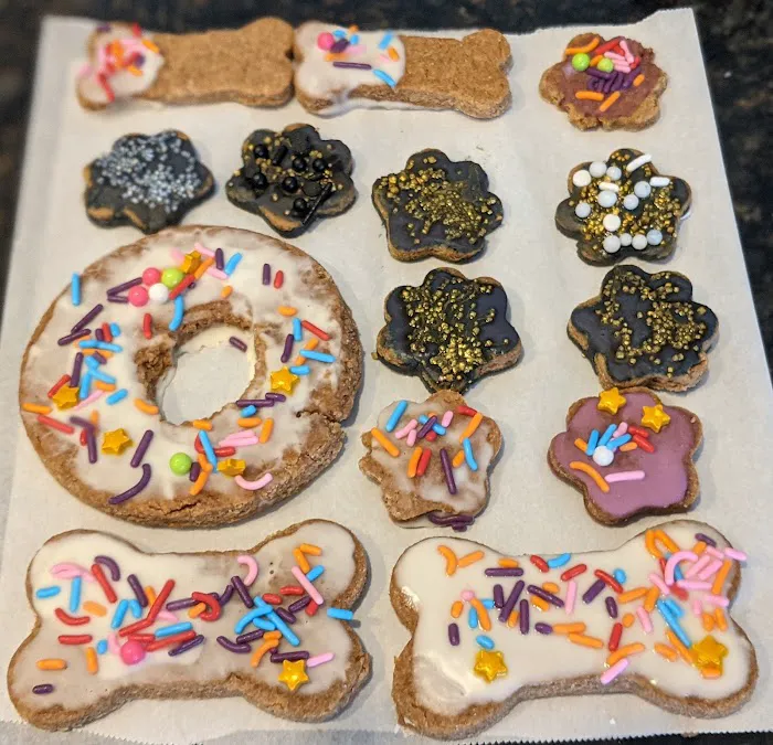 Dexters Pet Boutique Picture 4