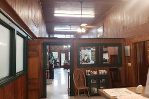 Auto Service Center
