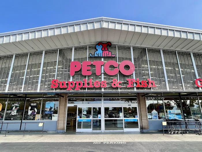 Petco Picture 3