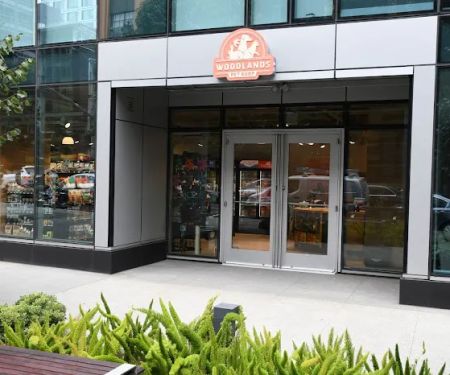 Woodlands Pet Shop